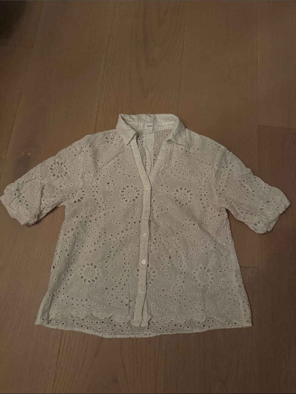 VICI White Eyelet Button-Up Blouse